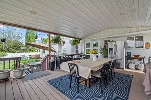1366 W Palmer Ln, South Jordan, UT 84095 - Photo 41