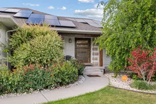 1366 W Palmer Ln, South Jordan, UT 84095 - Photo 3