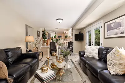 2050 E Johnstone Dr, Sandy, UT 84093 - Photo 17
