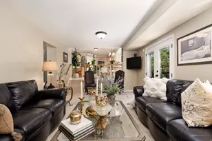 2050 E Johnstone Dr, Sandy, UT 84093 - Photo 17