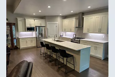 1909 N 690 W, West Bountiful, UT 84087 - Photo 11