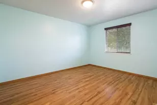1837 N 635 W, West Bountiful, UT 84087 - Photo 21