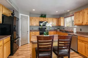 1837 N 635 W, West Bountiful, UT 84087 - Photo 11