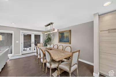 3989 S 2250 E, Holladay, UT 84124 - Photo 11