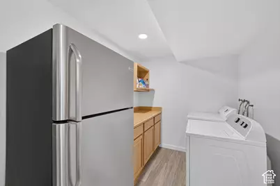 3989 S 2250 E, Holladay, UT 84124 - Photo 31