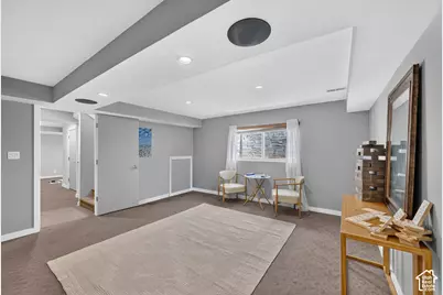 3989 S 2250 E, Holladay, UT 84124 - Photo 25