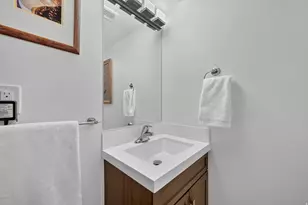 3989 S 2250 E, Holladay, UT 84124 - Photo 29