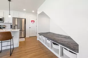 2432 W 3200 S, Syracuse, UT 84075 - Photo 3