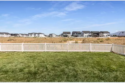 2432 W 3200 S, Syracuse, UT 84075 - Photo 25