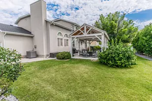 11563 S Olive Berry Ln, Draper, UT 84020 - Photo 57
