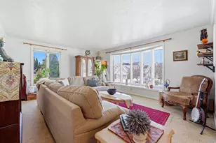 632 E 3550 S, Bountiful, UT 84010 - Photo 11