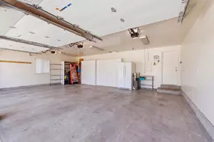 632 E 3550 S, Bountiful, UT 84010 - Photo 31