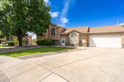 361 N 2660 E, Saint George, UT 84790 - Photo 11