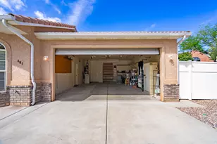 361 N 2660 E, Saint George, UT 84790 - Photo 9
