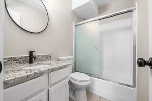2450 W Hard Rock Dr S, Taylorsville, UT 84129 - Photo 15