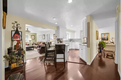 6653 S Guntherwoods Ln, Cottonwood Heights, UT 84121 - Photo 13