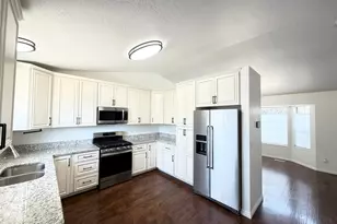 2239 N 1125 E, Layton, UT 84040 - Photo 9
