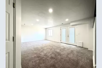 2239 N 1125 E, Layton, UT 84040 - Photo 19