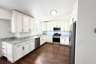 2239 N 1125 E, Layton, UT 84040 - Photo 7