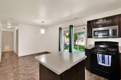 4753 S 4125 W, Roy, UT 84067 - Photo 7