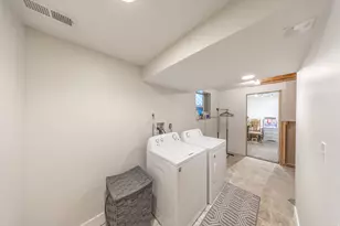 3082 W 5500 S, Roy, UT 84067 - Photo 25