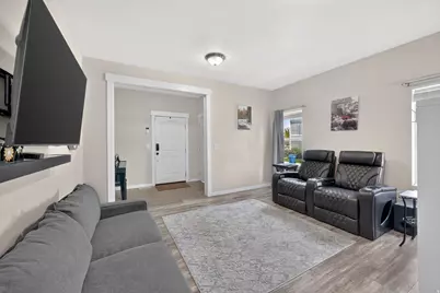 13067 S Plum Grove Ct, Herriman, UT 84096 - Photo 7
