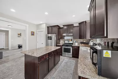 13067 S Plum Grove Ct, Herriman, UT 84096 - Photo 13