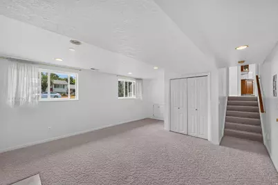 505 Colonial Ave, Layton, UT 84041 - Photo 17