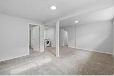 1296 W Gillespie Ave, Salt Lake City, UT 84104 - Photo 15