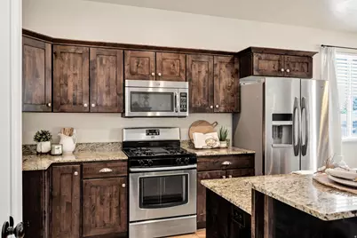 143 E 745 S, Smithfield, UT 84335 - Photo 17