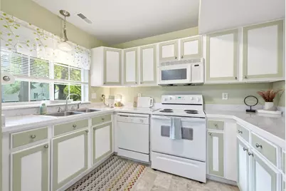 1672 S Canyonwoods Dr, Ogden, UT 84404 - Photo 9
