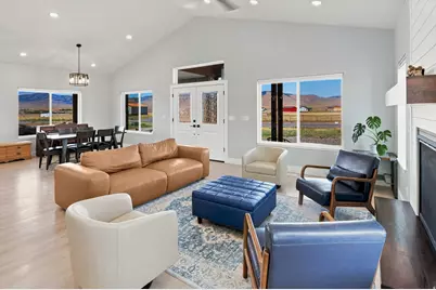 19668 N 5350 W, Plymouth, UT 84330 - Photo 7