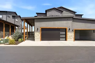 6366 E Edgewater Ln, Huntsville, UT 84317 - Photo 3