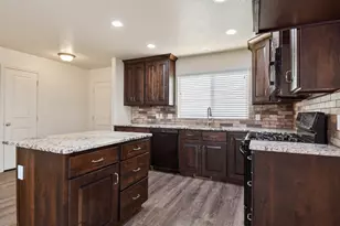 330 Granite Dr, Santaquin, UT 84655 - Photo 7