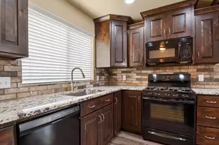 330 Granite Dr, Santaquin, UT 84655 - Photo 9