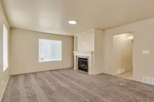 330 Granite Dr, Santaquin, UT 84655 - Photo 11