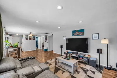 229 W Barbara St N, Layton, UT 84041 - Photo 7