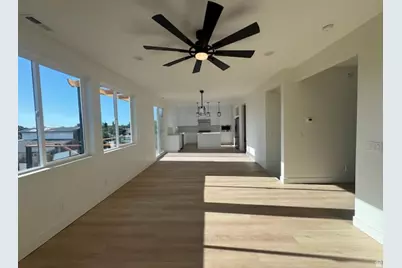 10718 S 580 E, Sandy, UT 84070 - Photo 11