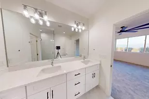 10718 S 580 E, Sandy, UT 84070 - Photo 19