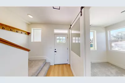 10718 S 580 E, Sandy, UT 84070 - Photo 9
