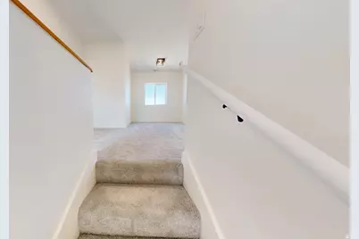 10718 S 580 E, Sandy, UT 84070 - Photo 13