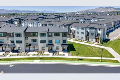 526 S 900 W, American Fork, UT 84003 - Photo 33