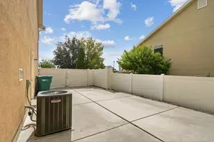 1409 N 1975 W, Lehi, UT 84043 - Photo 27