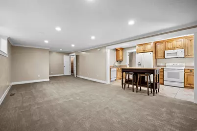 553 W 750 S, Orem, UT 84058 - Photo 33