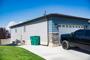 417 Slate Dr, Santaquin, UT 84655 - Photo 3