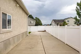 980 W 520 N, Tremonton, UT 84337 - Photo 23