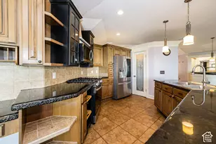 4157 S Beus Dr E, Ogden, UT 84403 - Photo 17