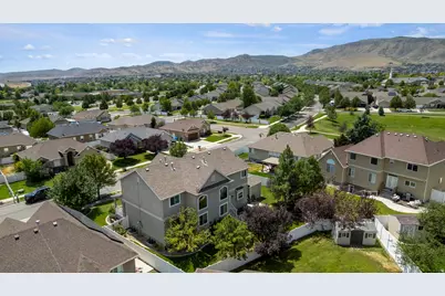 13626 S Bluewing Way W, Riverton, UT 84096 - Photo 45