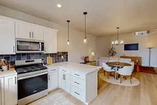 989 N Wayne Dr, Saratoga Springs, UT 84045 - Photo 7