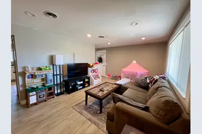 5412 W Colter Dr S, Kearns, UT 84118 - Photo 7